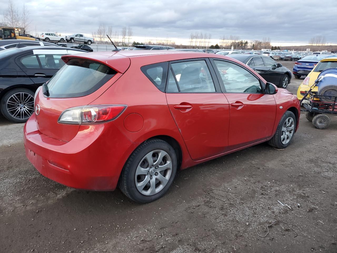 MAZDA 3 I