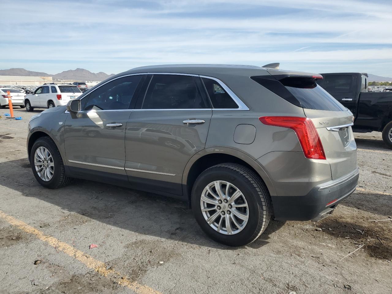 CADILLAC XT5