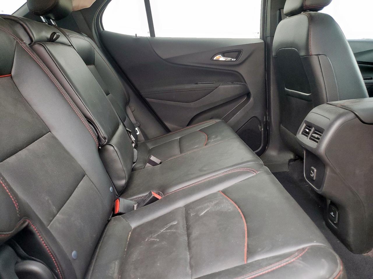 CHEVROLET EQUINOX RS