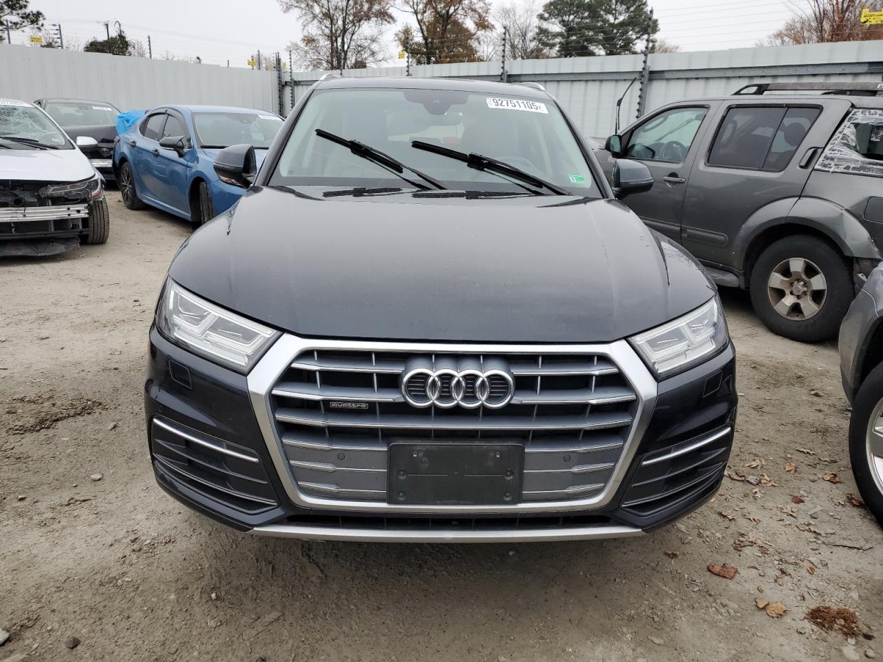 AUDI Q5 PREMIUM PLUS