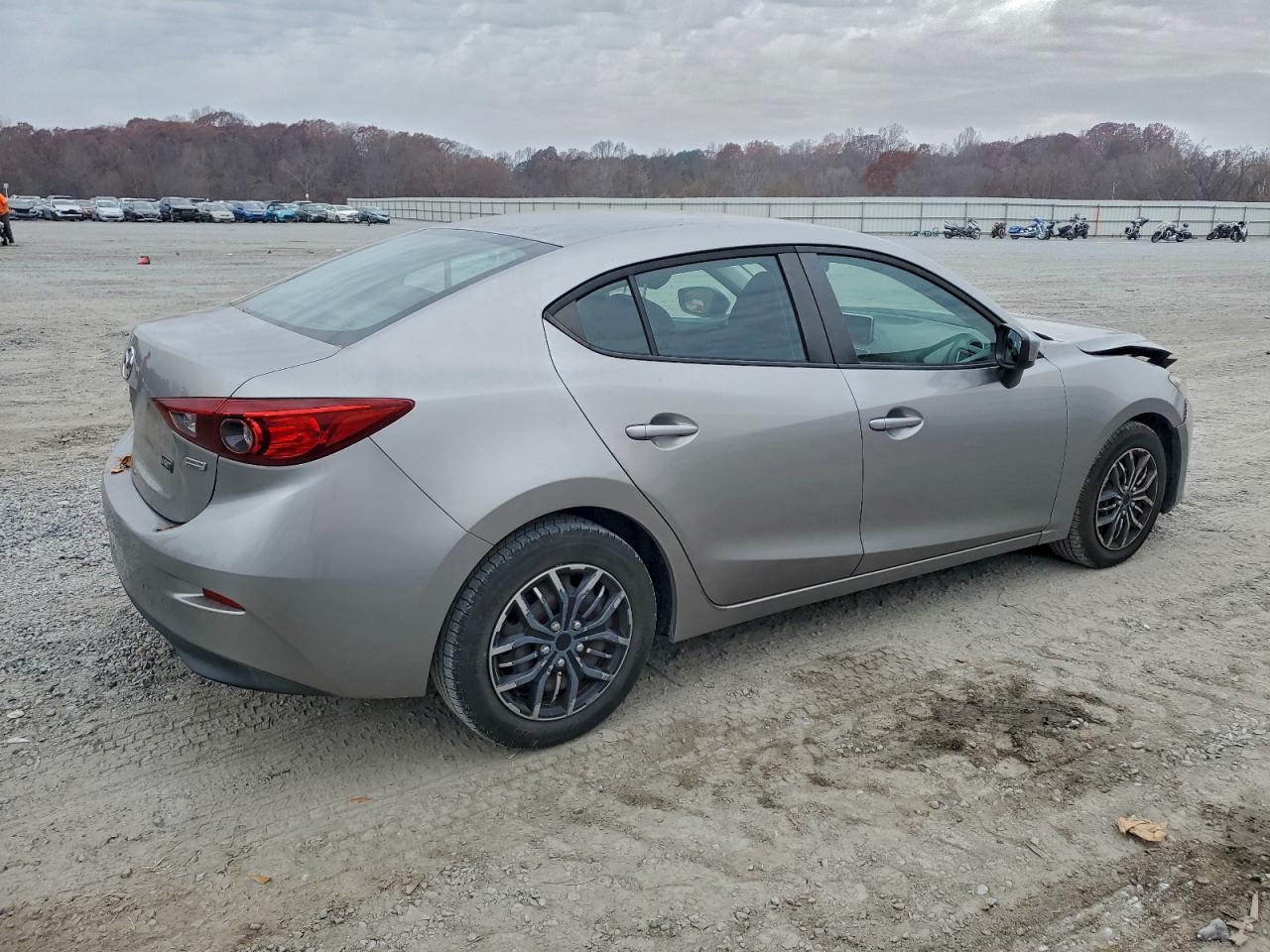 MAZDA 3 SPORT