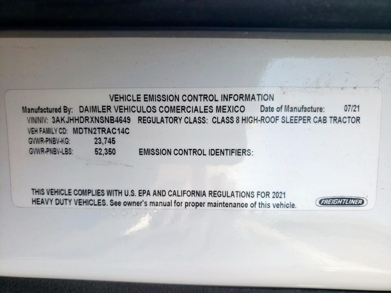 Lot #3301618639 2022 FREIGHTLINER CASCADIA 1