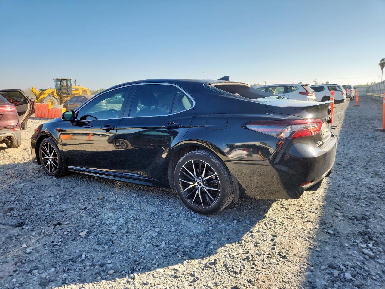 TOYOTA CAMRY SE NIGHT SHADE