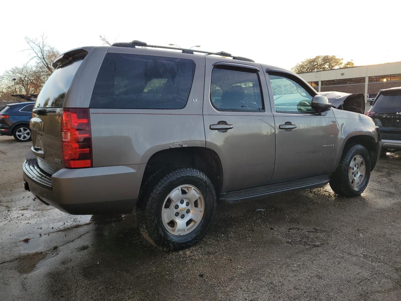 CHEVROLET TAHOE K1500 LT