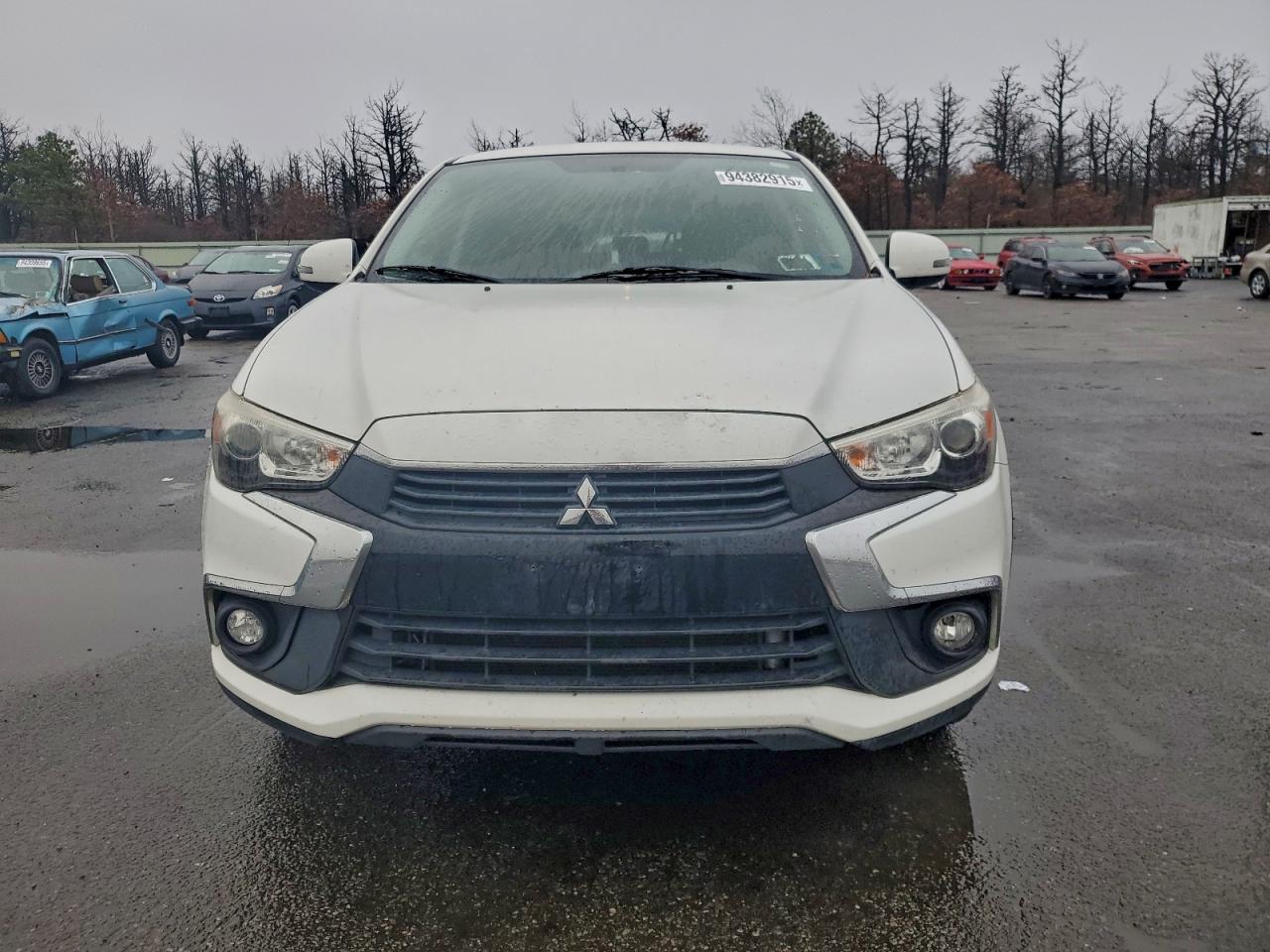 MITSUBISHI OUTLANDER ES