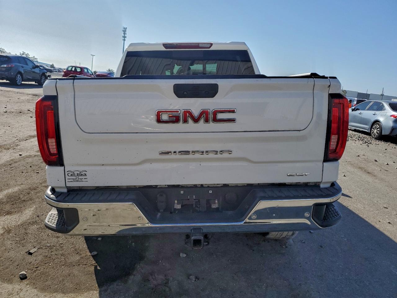GMC SIERRA C1500 SLT