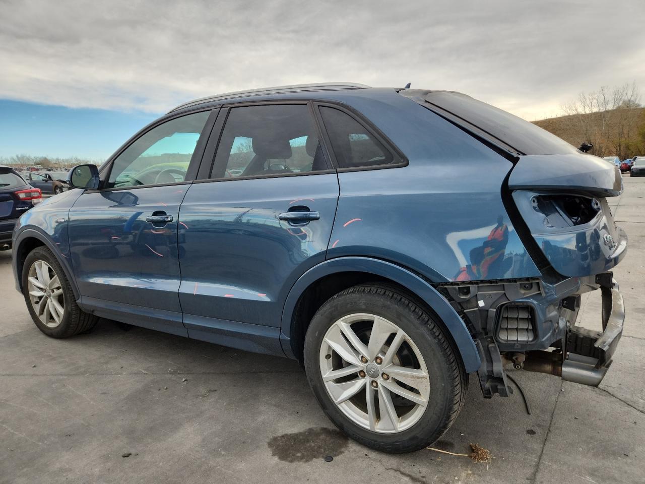 AUDI Q3 PREMIUM