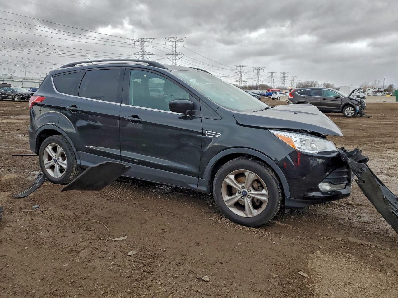 FORD ESCAPE SE