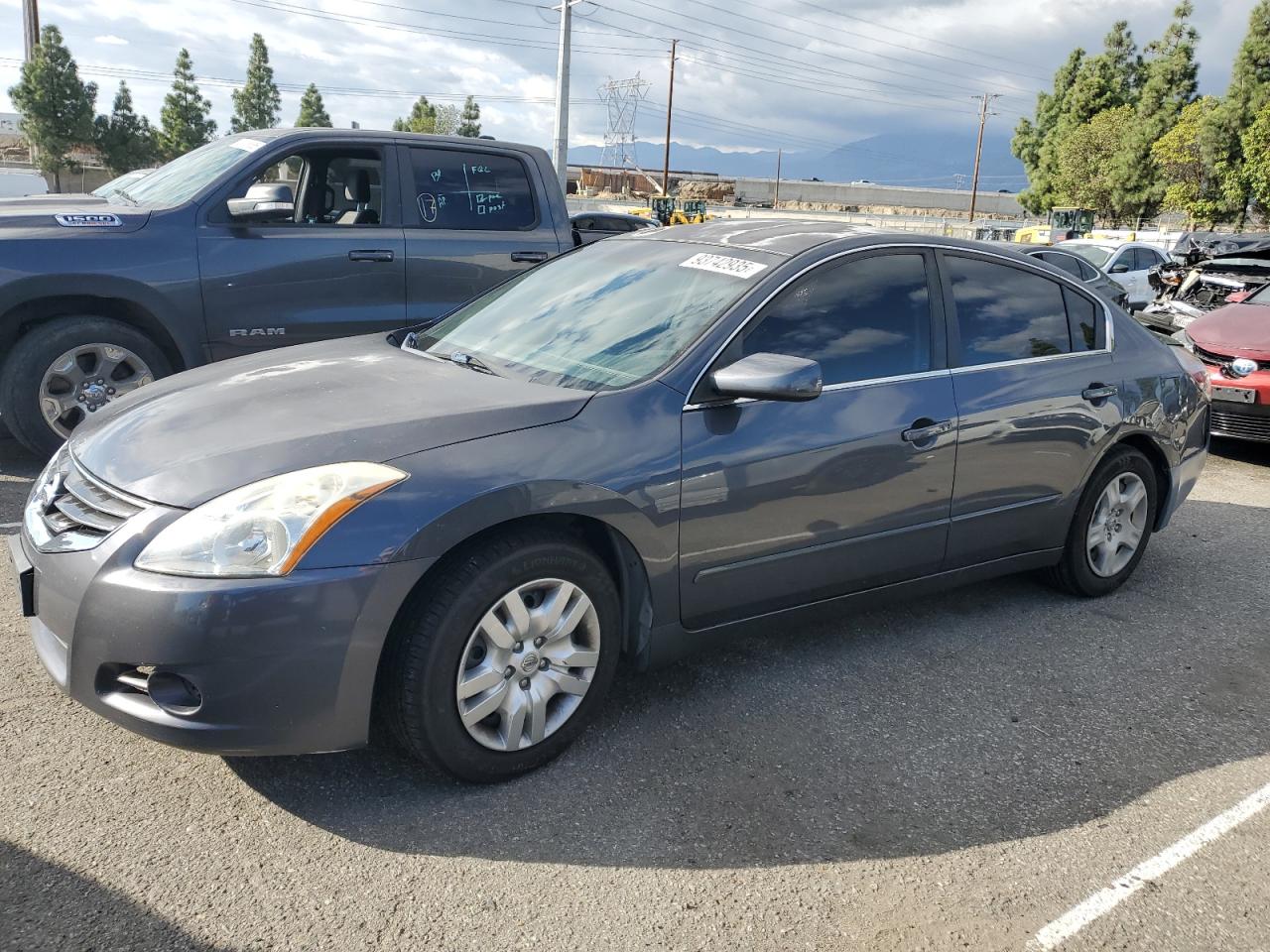 NISSAN ALTIMA BASE