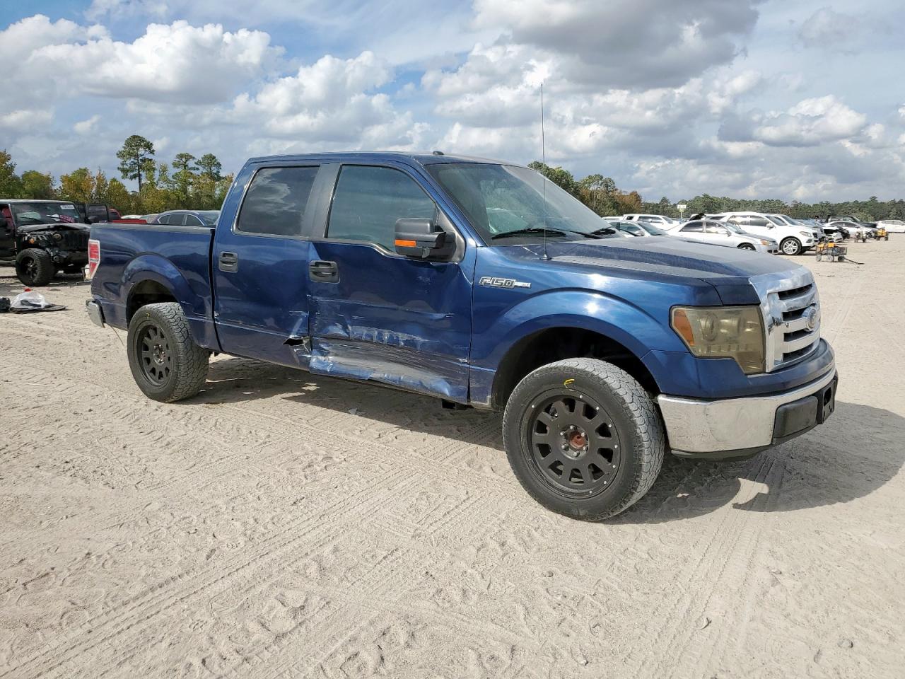 FORD F-150 SUPERCREW