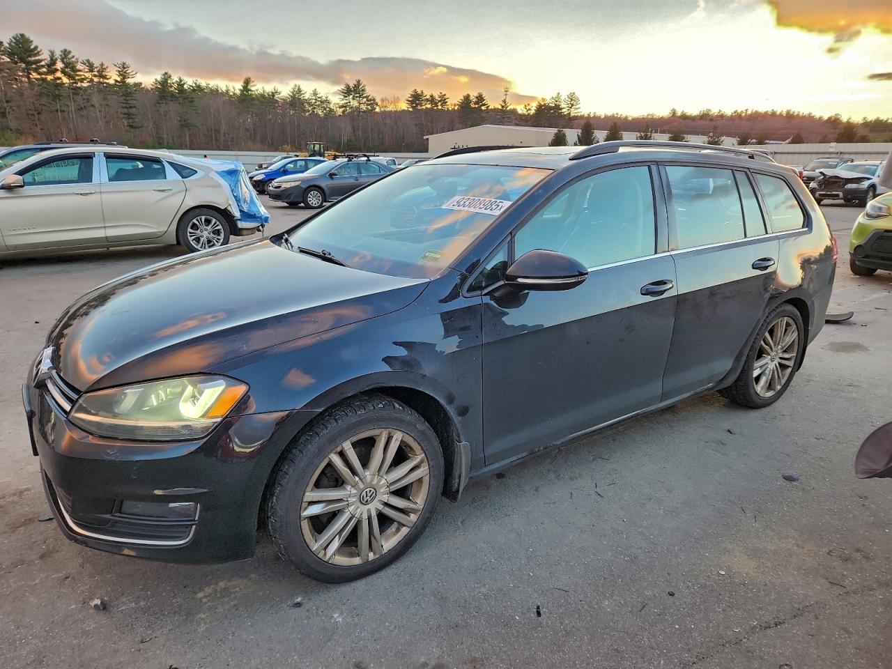 VOLKSWAGEN GOLF SPORTSVAN TDI S