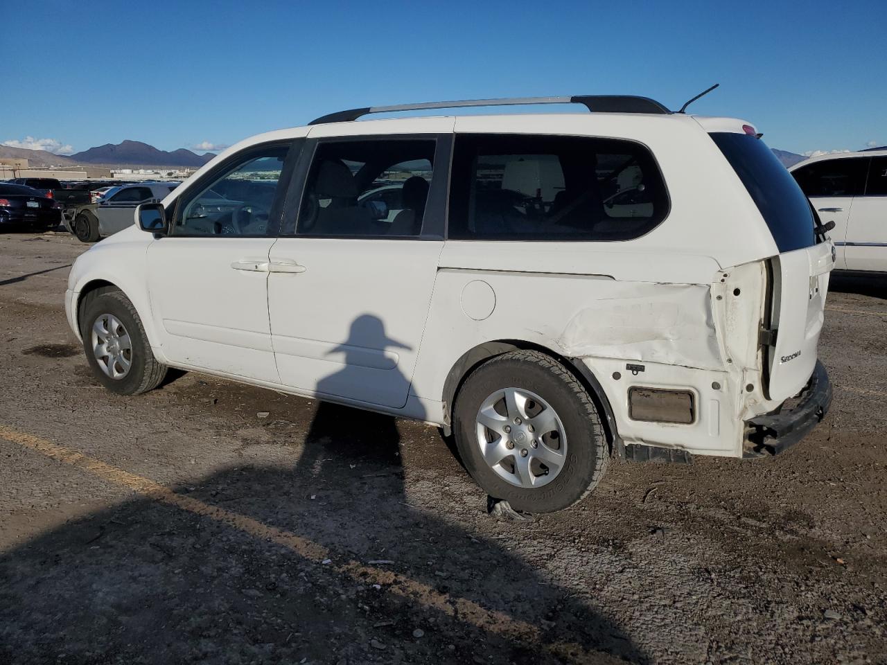 Lot #3296426651 2010 KIA SEDONA LX