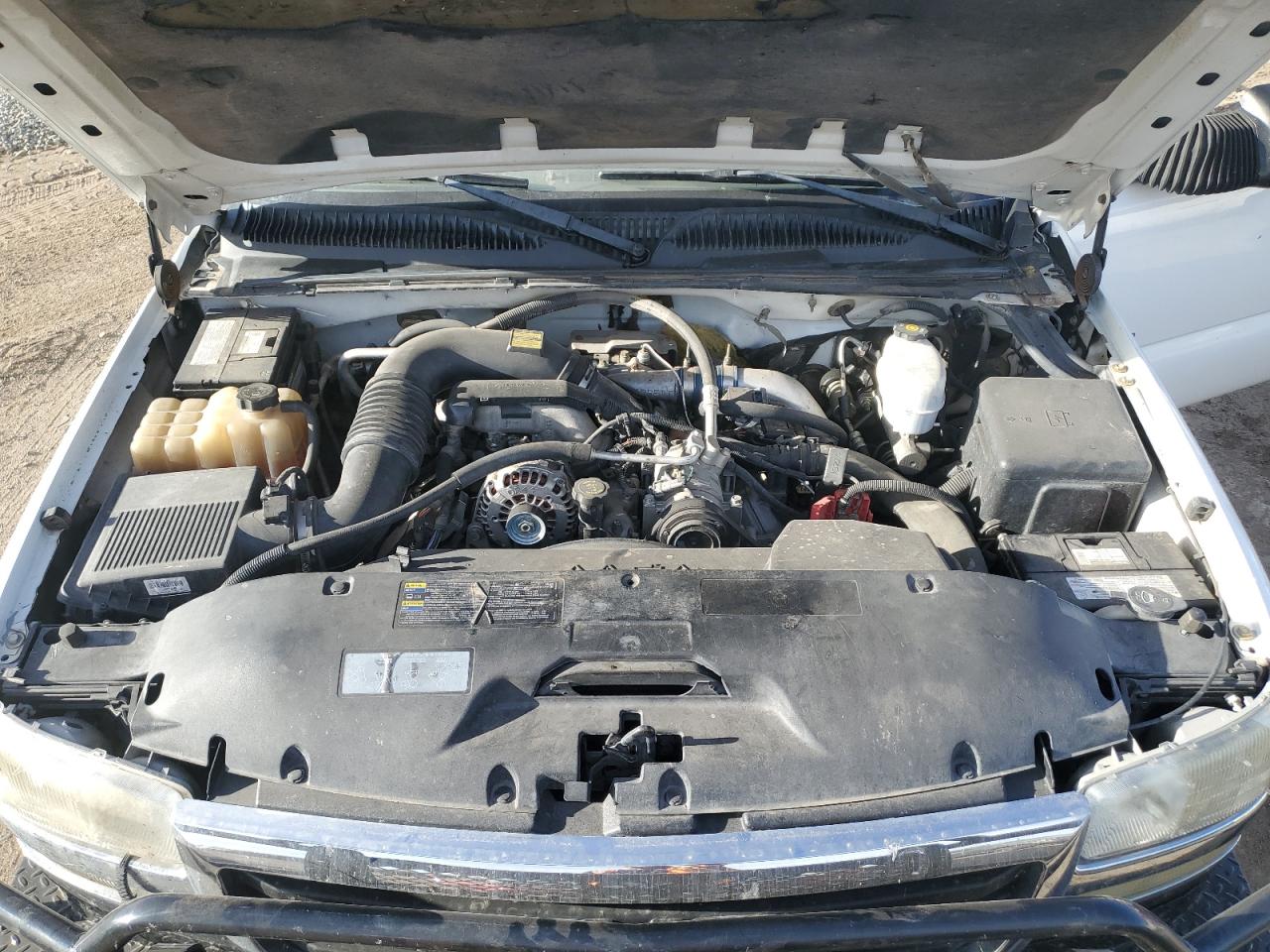 Lot #3296606016 2004 GMC SIERRA