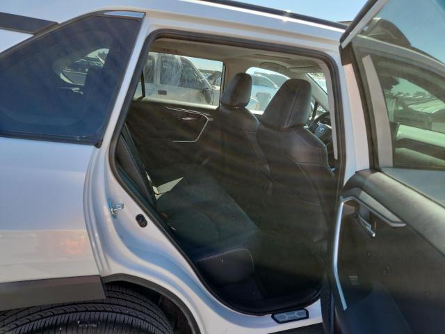 2025 TOYOTA RAV4 XLE P #3290241207