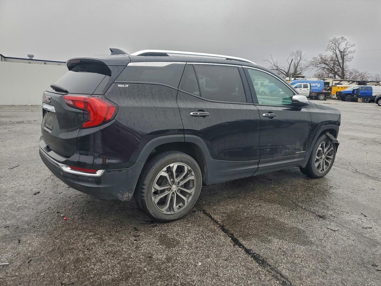 GMC TERRAIN SLT