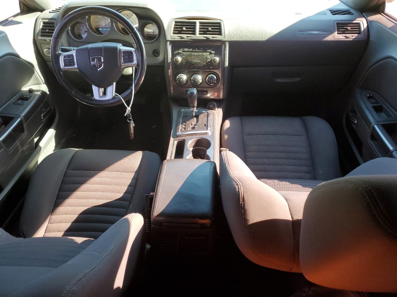 DODGE CHALLENGER SXT