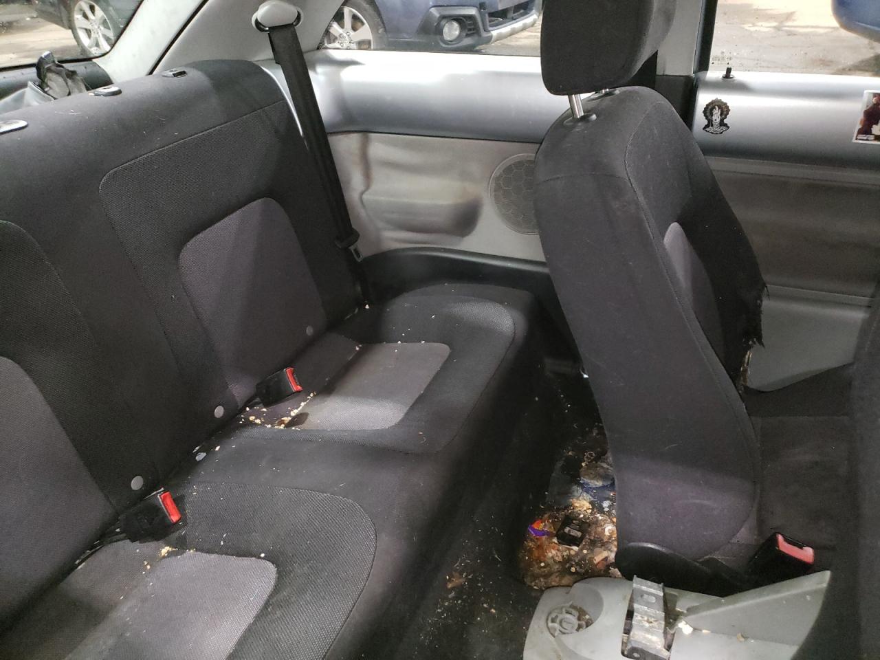 Lot #3284338030 2003 VOLKSWAGEN NEW BEETLE