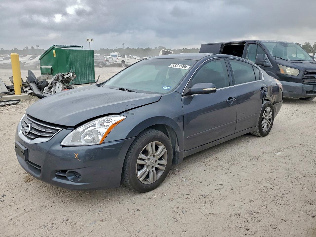 NISSAN ALTIMA BASE