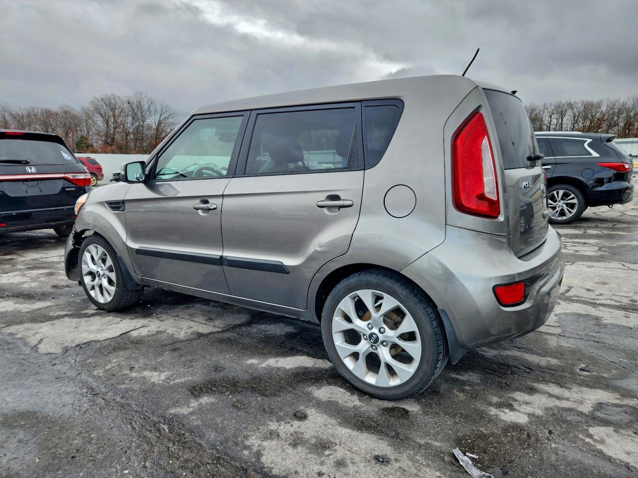 KIA SOUL +