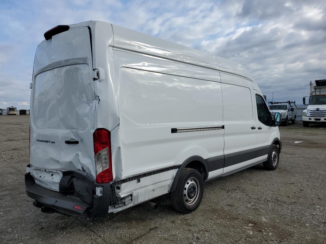 Lot #3309389967 2023 FORD TRANSIT T-