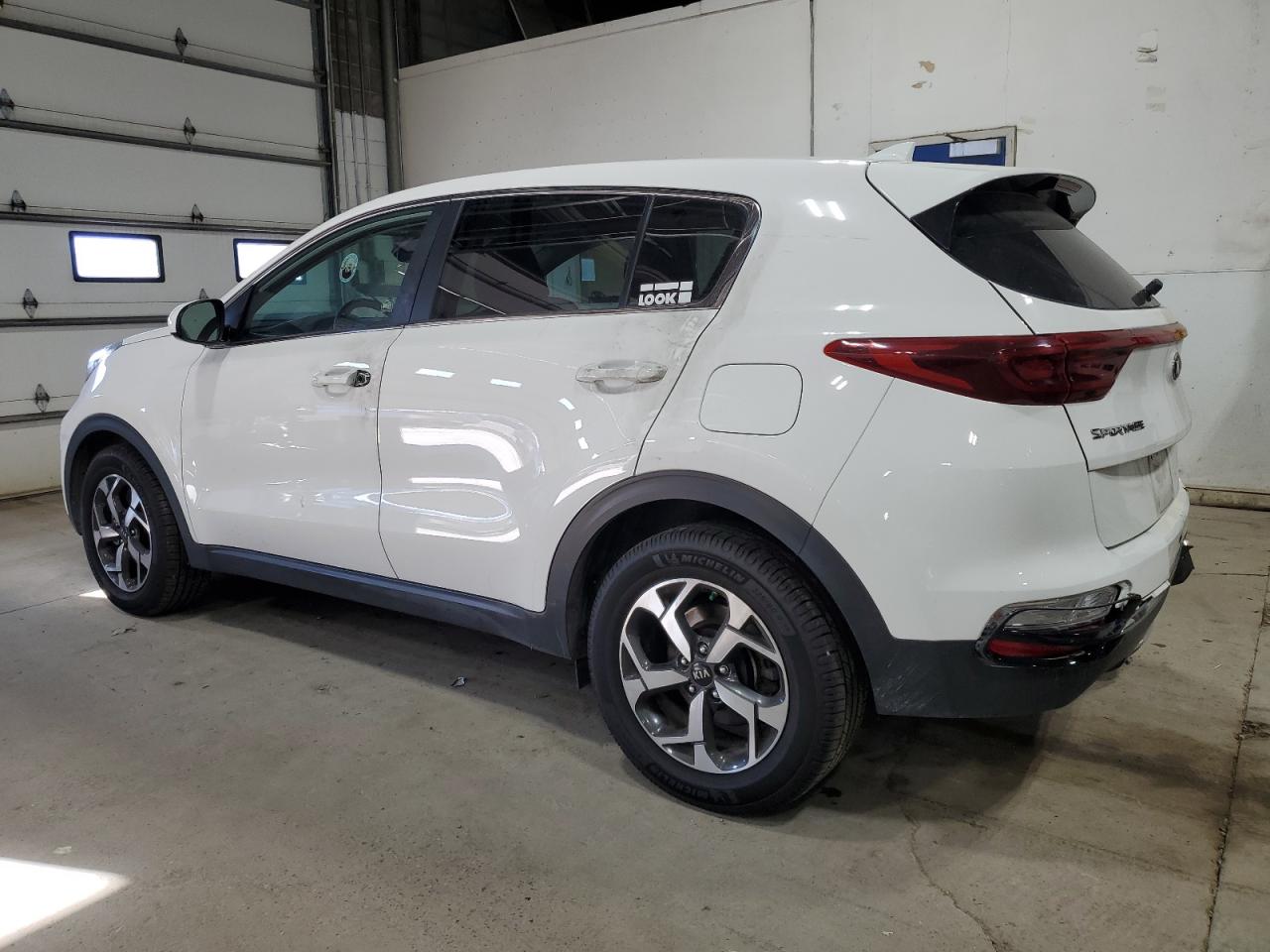KIA SPORTAGE LX