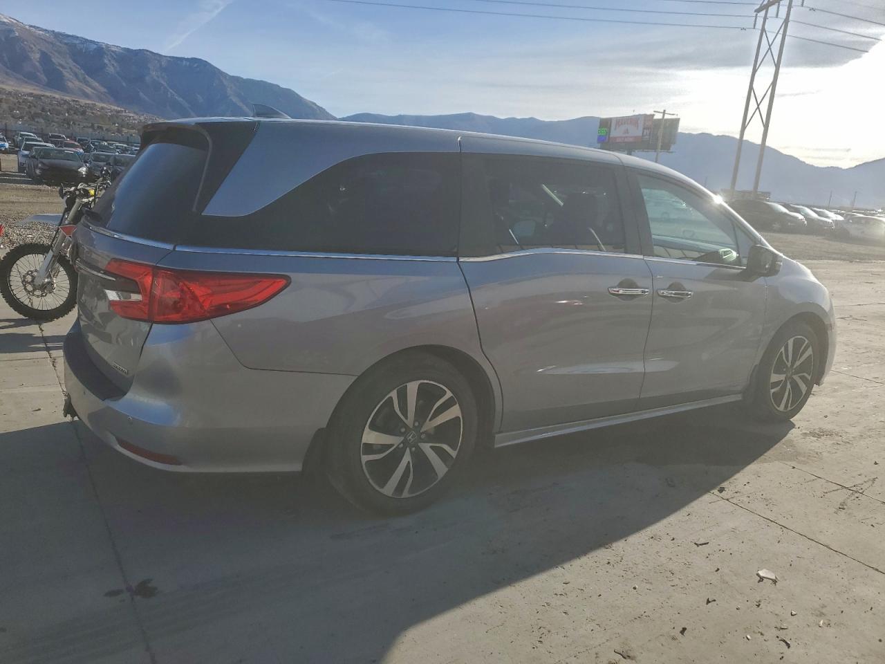 HONDA ODYSSEY TOURING