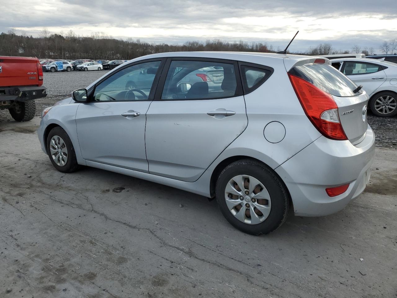 HYUNDAI ACCENT SE