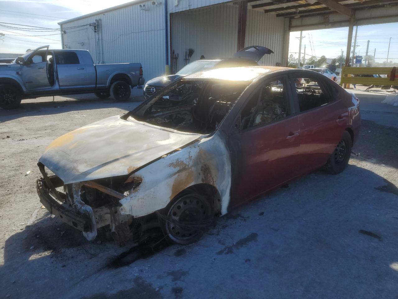 HYUNDAI ELANTRA BLUE