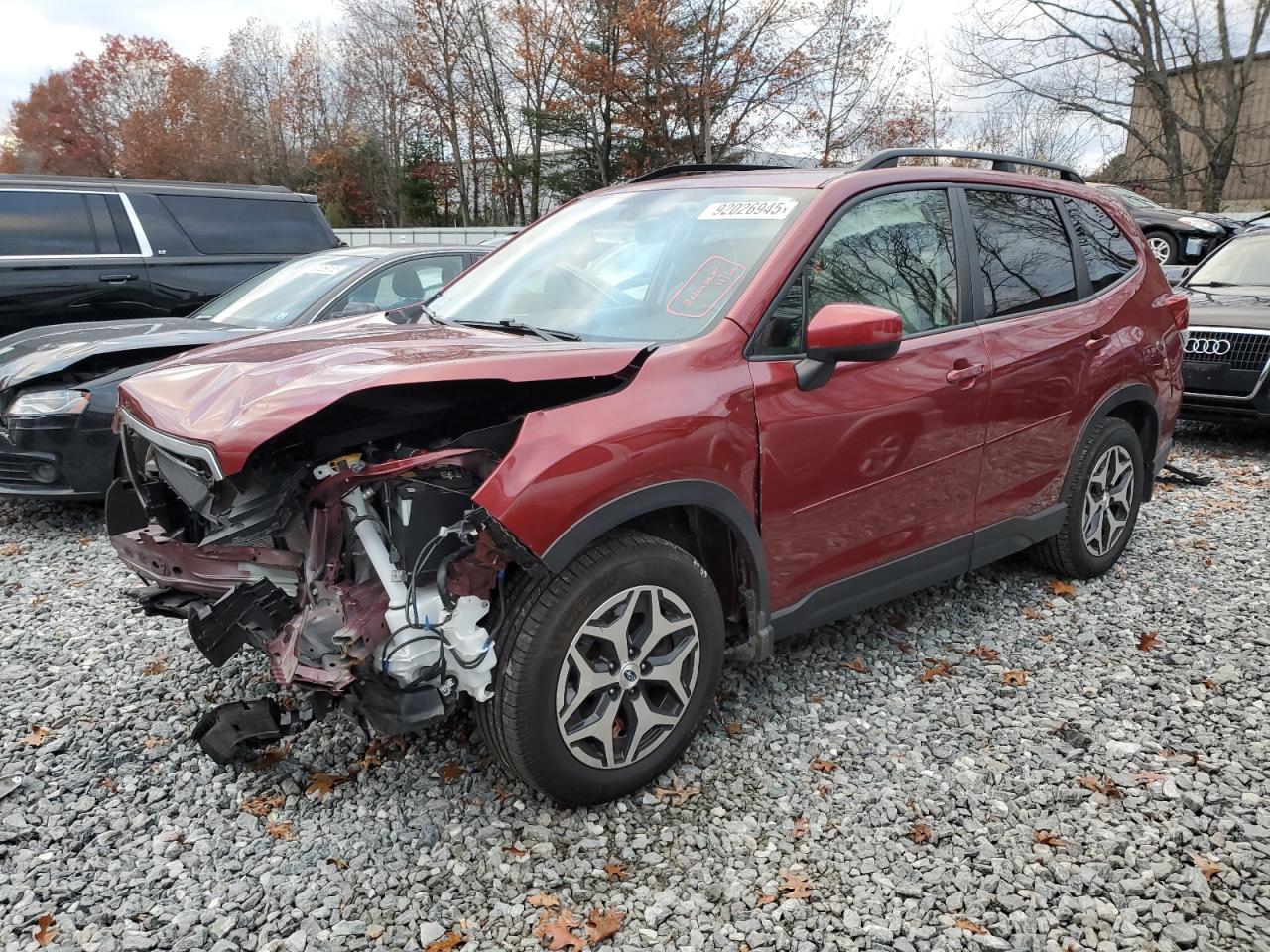 SUBARU FORESTER PREMIUM