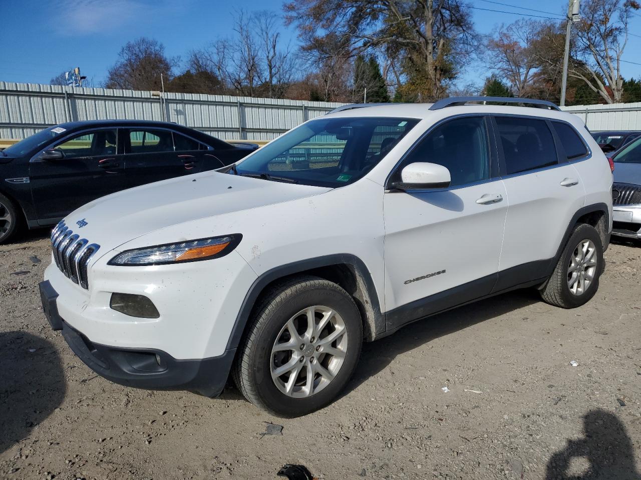 JEEP GRAND CHEROKEE LATITUDE PLUS