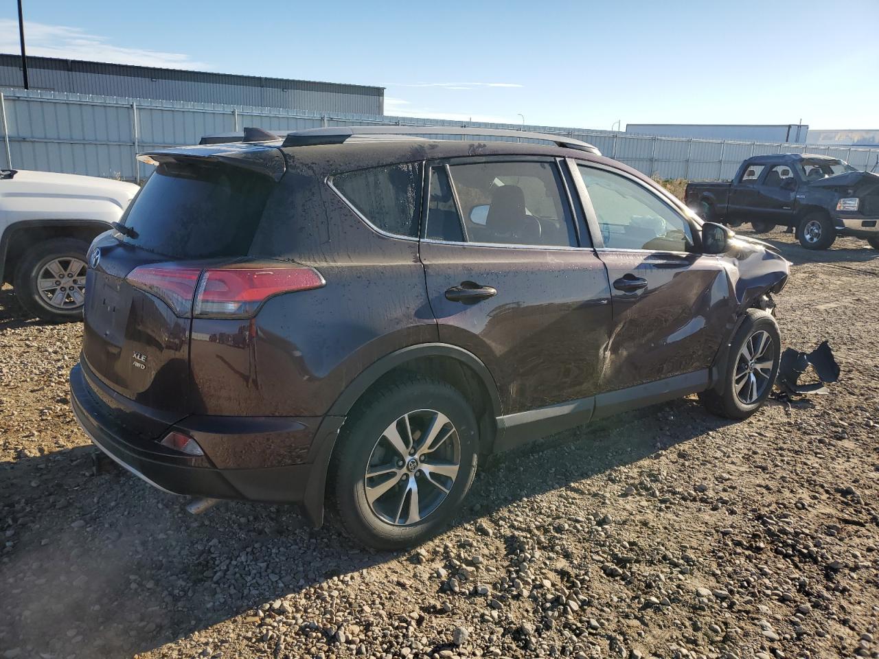 TOYOTA RAV4 XLE