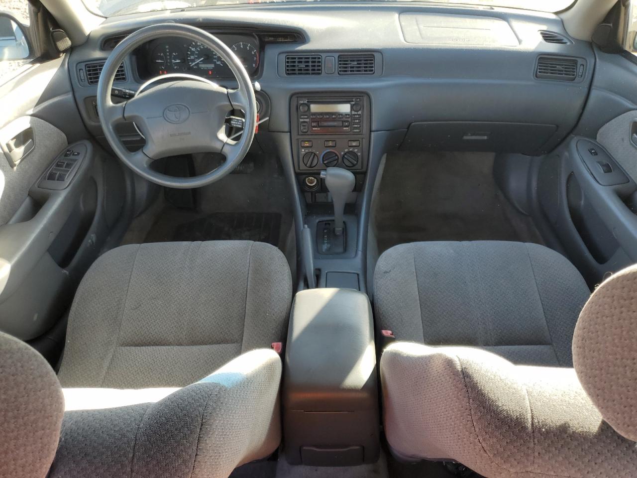 Lot #3290188208 2001 TOYOTA CAMRY CE