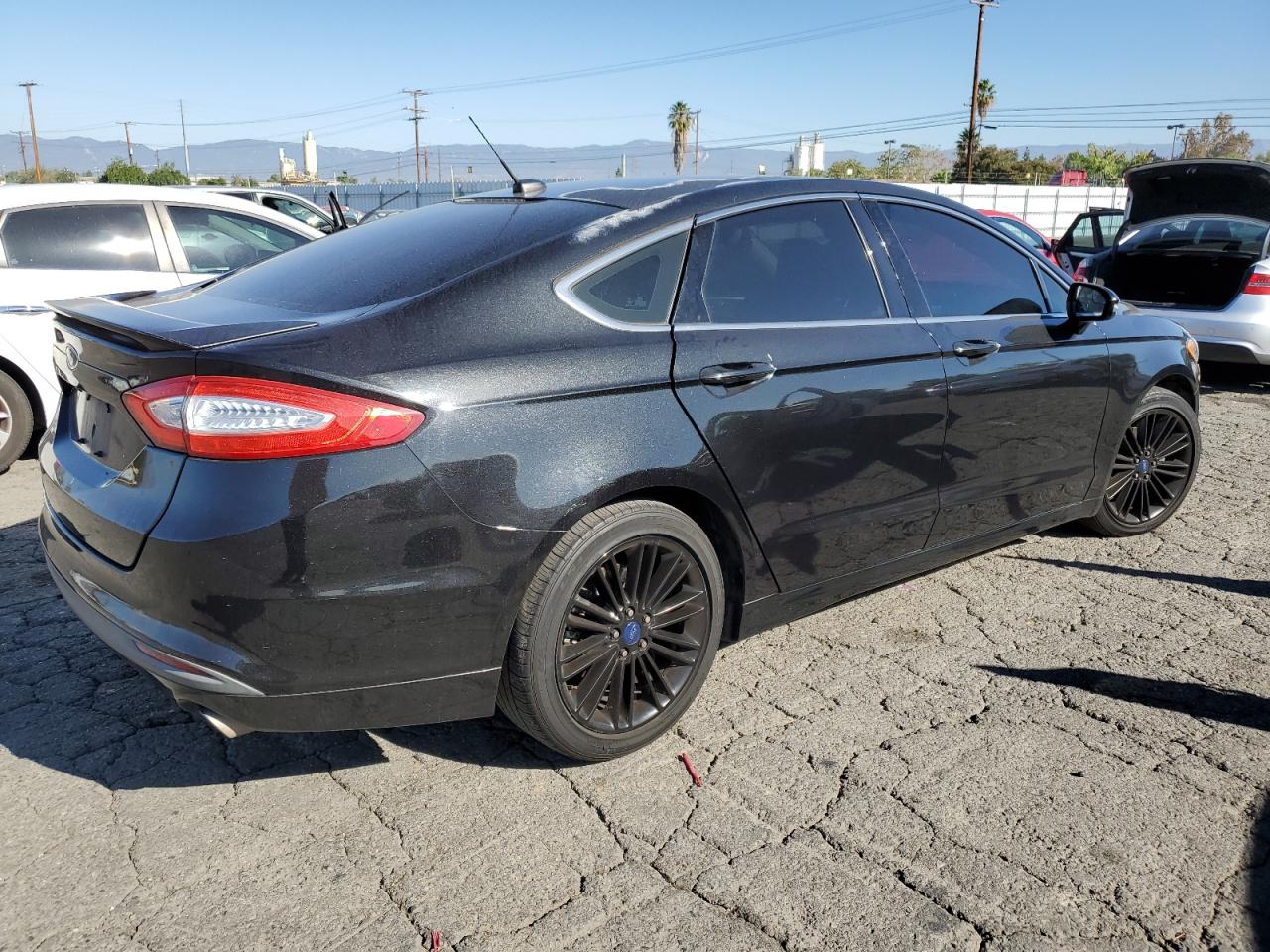 FORD FUSION SE