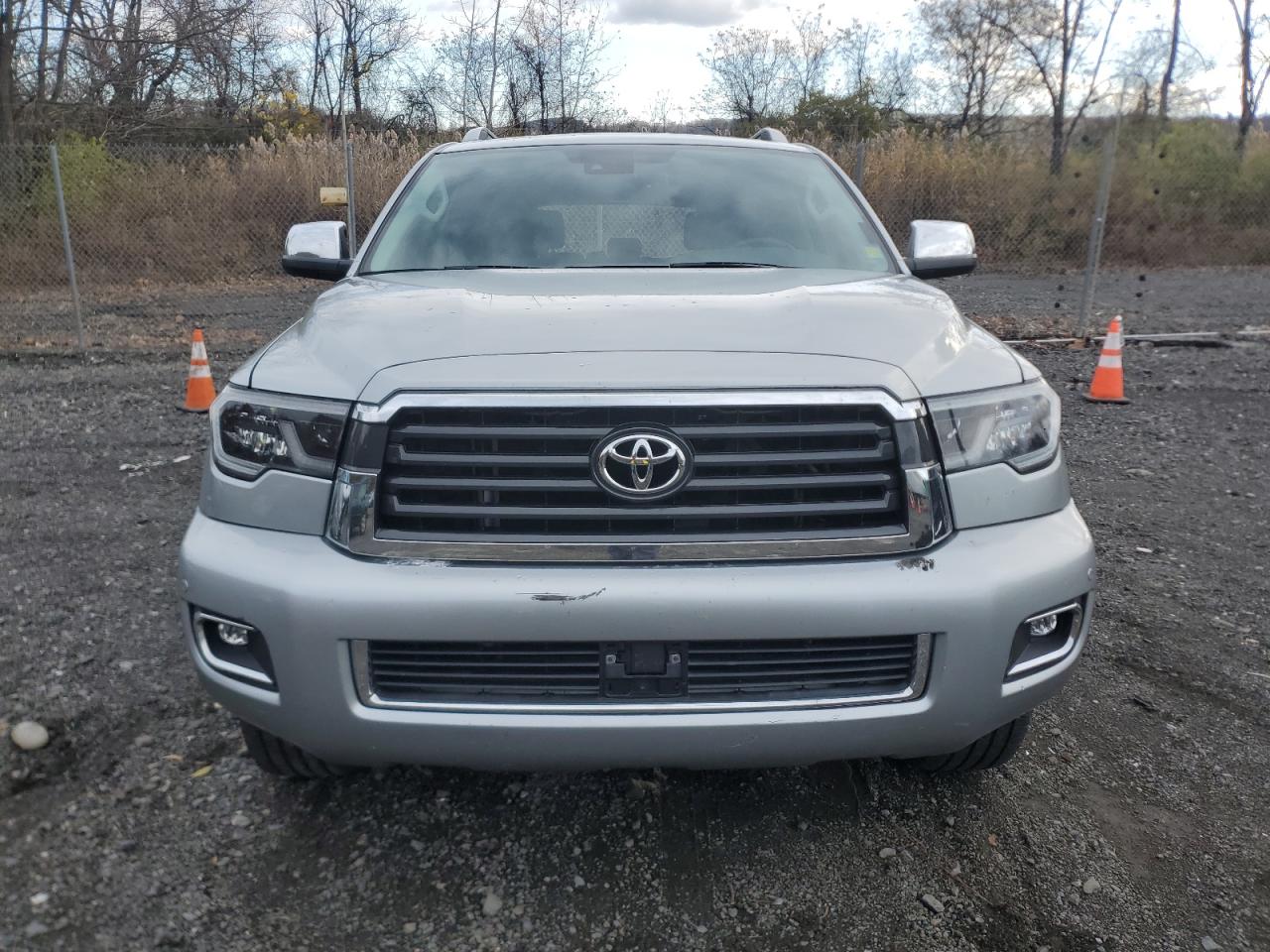 TOYOTA SEQUOIA LIMITED