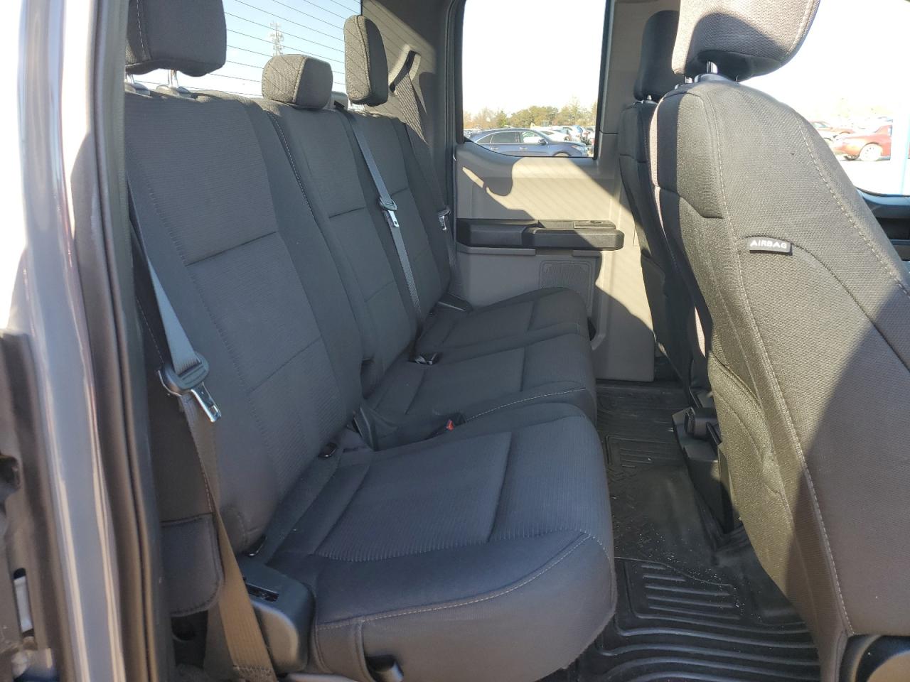 FORD F-150 SUPER CAB