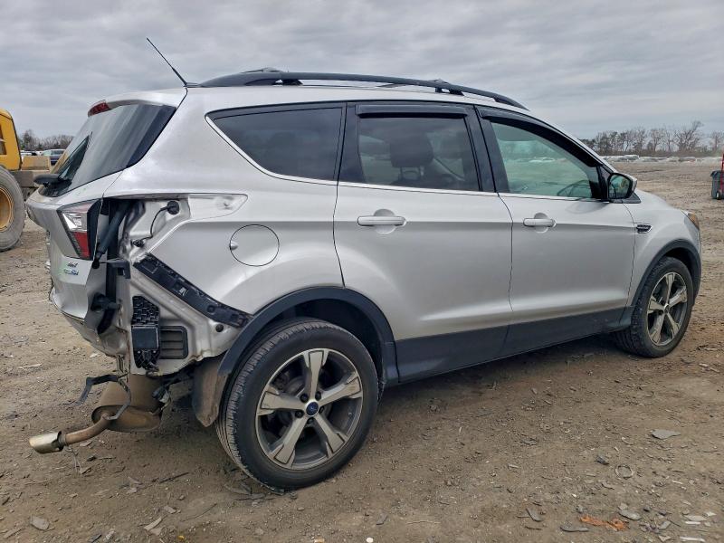 2017 FORD ESCAPE SE #3301847461