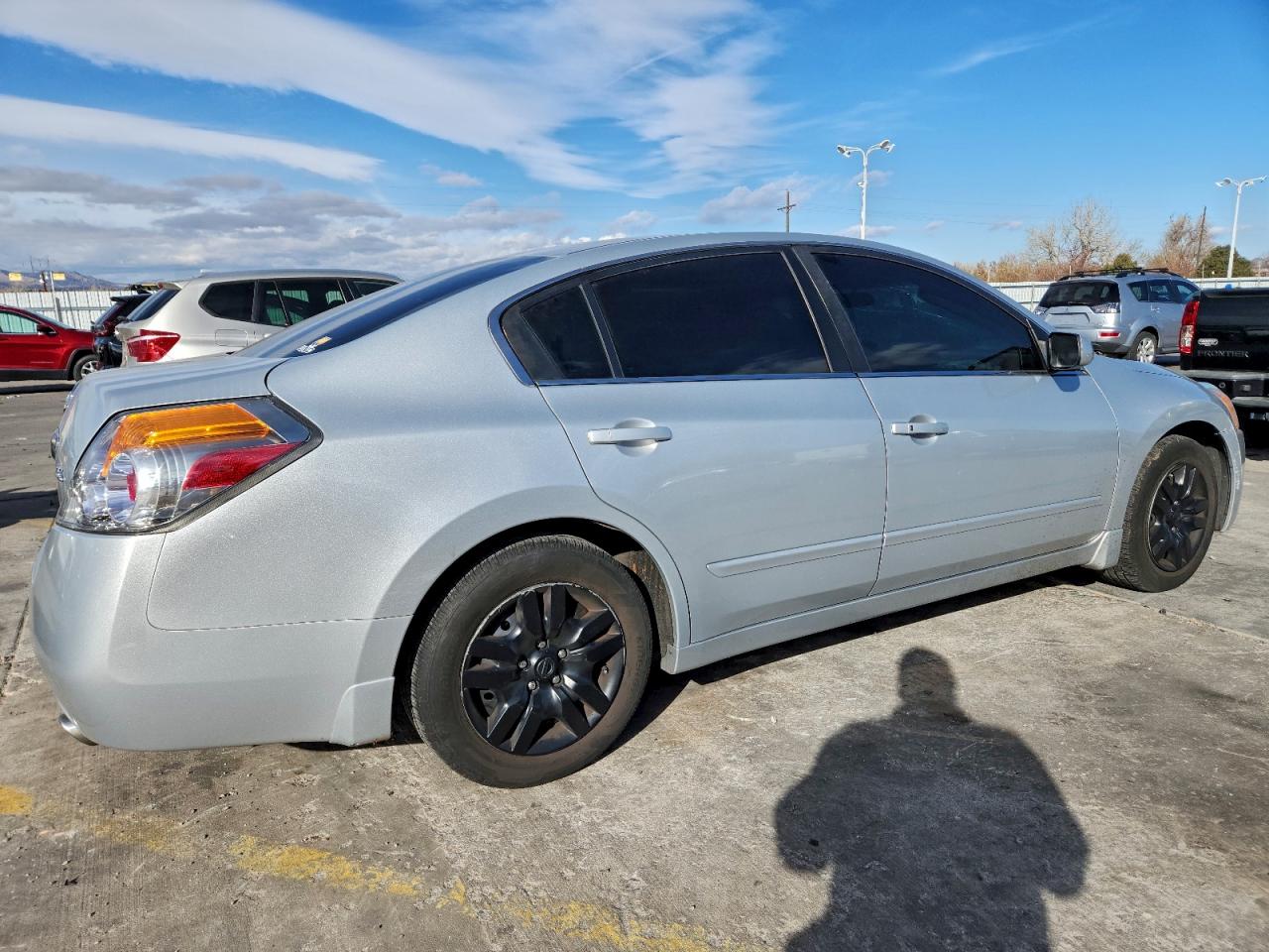 NISSAN ALTIMA BASE