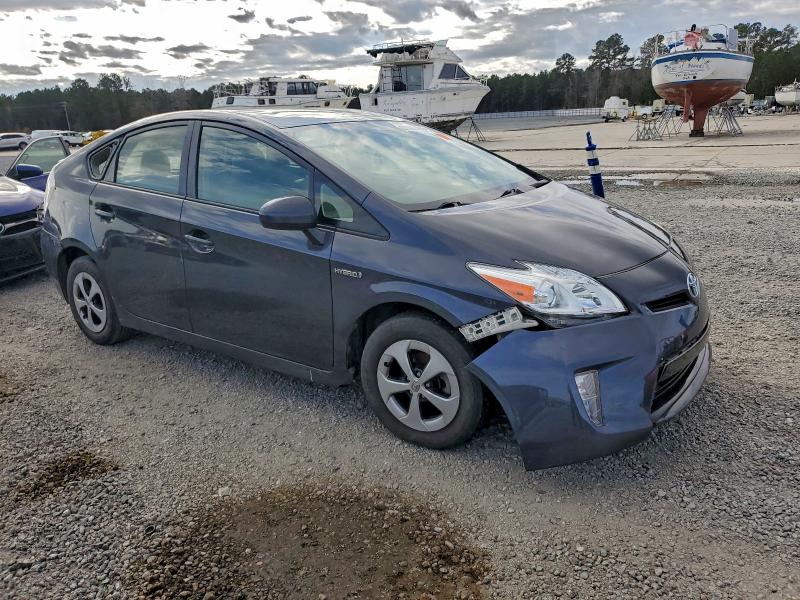 2015 TOYOTA PRIUS #3297171867