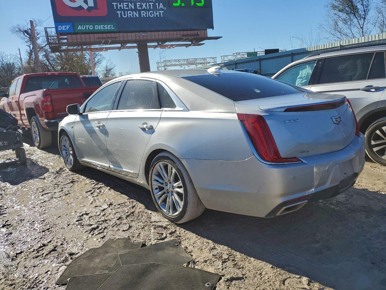 CADILLAC XTS LUXURY