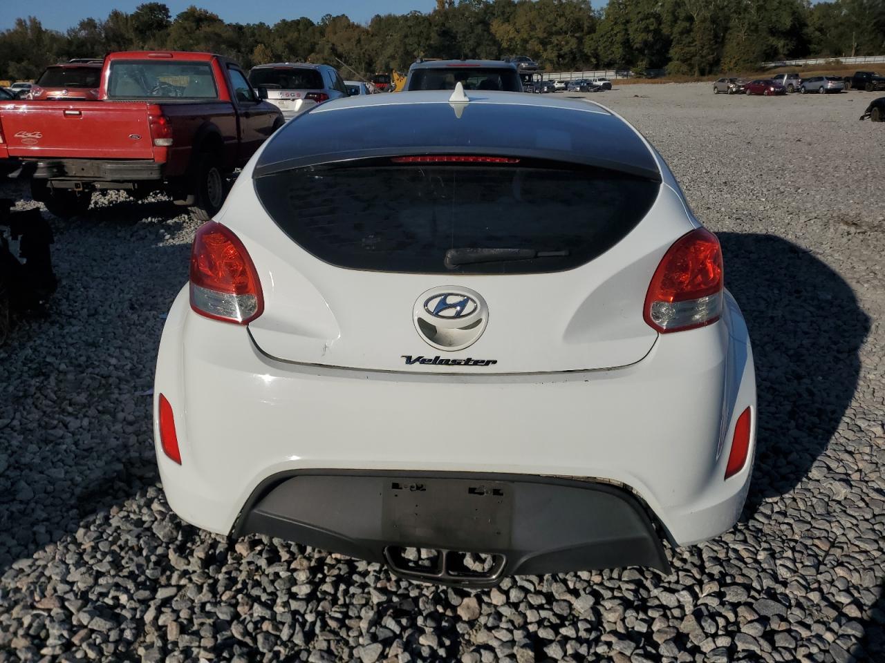 HYUNDAI VELOSTER
