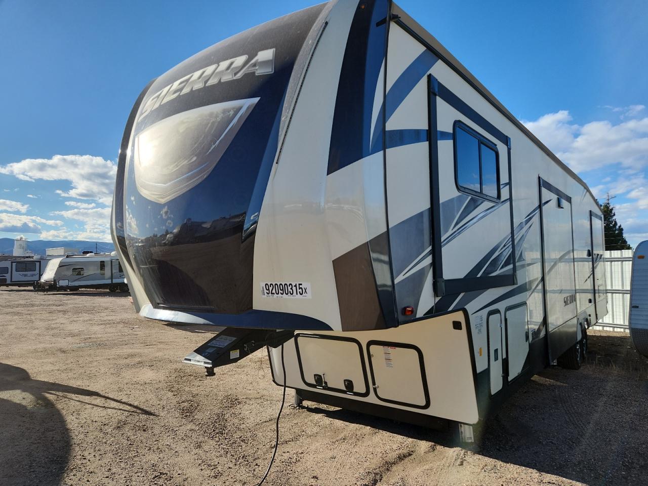 Lot #3292906583 2019 FRRV TRVLTRLR