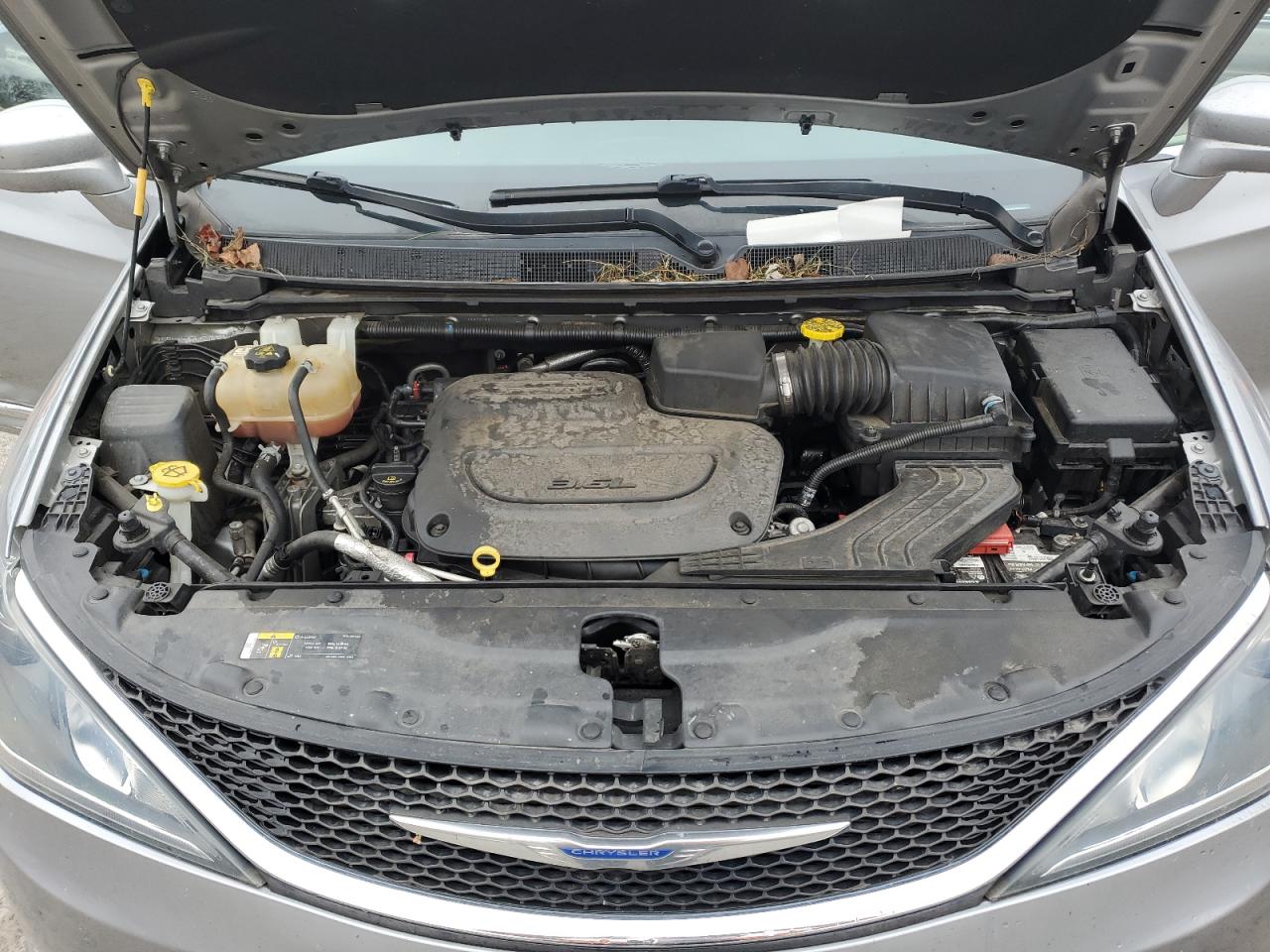 CHRYSLER PACIFICA TOURING L