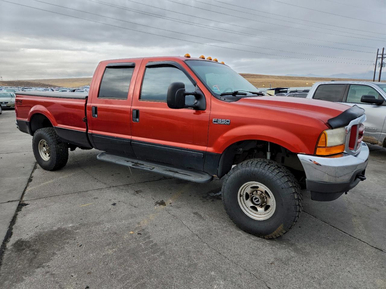 Lot #3305897282 2001 FORD F350 SRW S