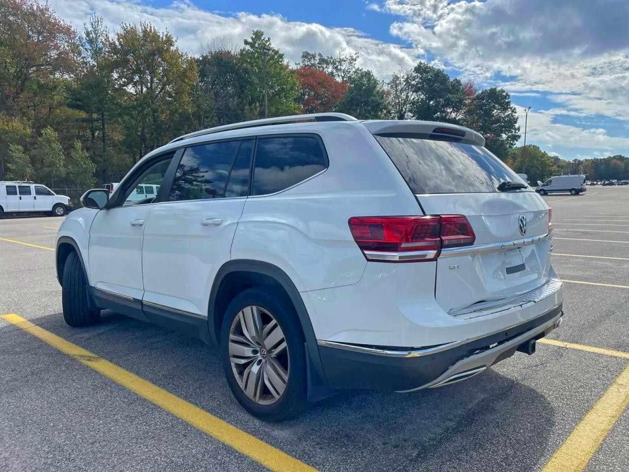 VOLKSWAGEN ATLAS SEL
