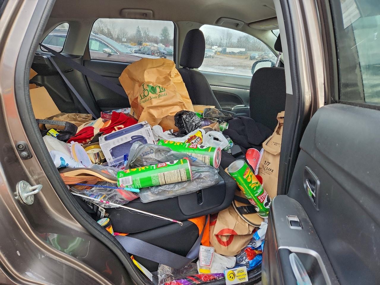 MITSUBISHI OUTLANDER ES