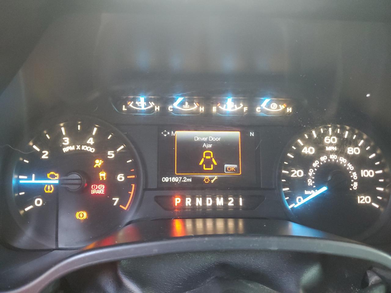 FORD F-150 SUPER CAB