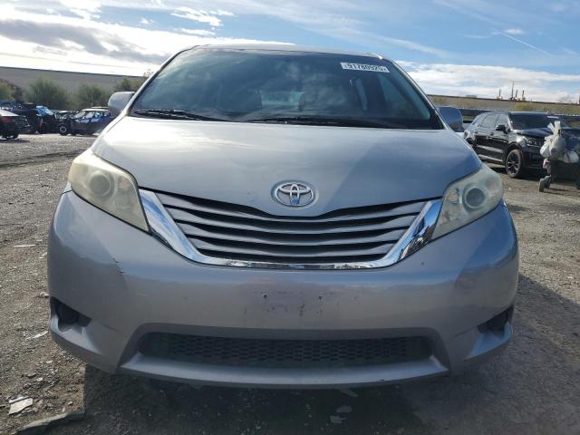 2016 TOYOTA SIENNA LE #3291355132