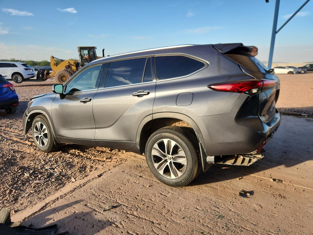 TOYOTA HIGHLANDER XLE