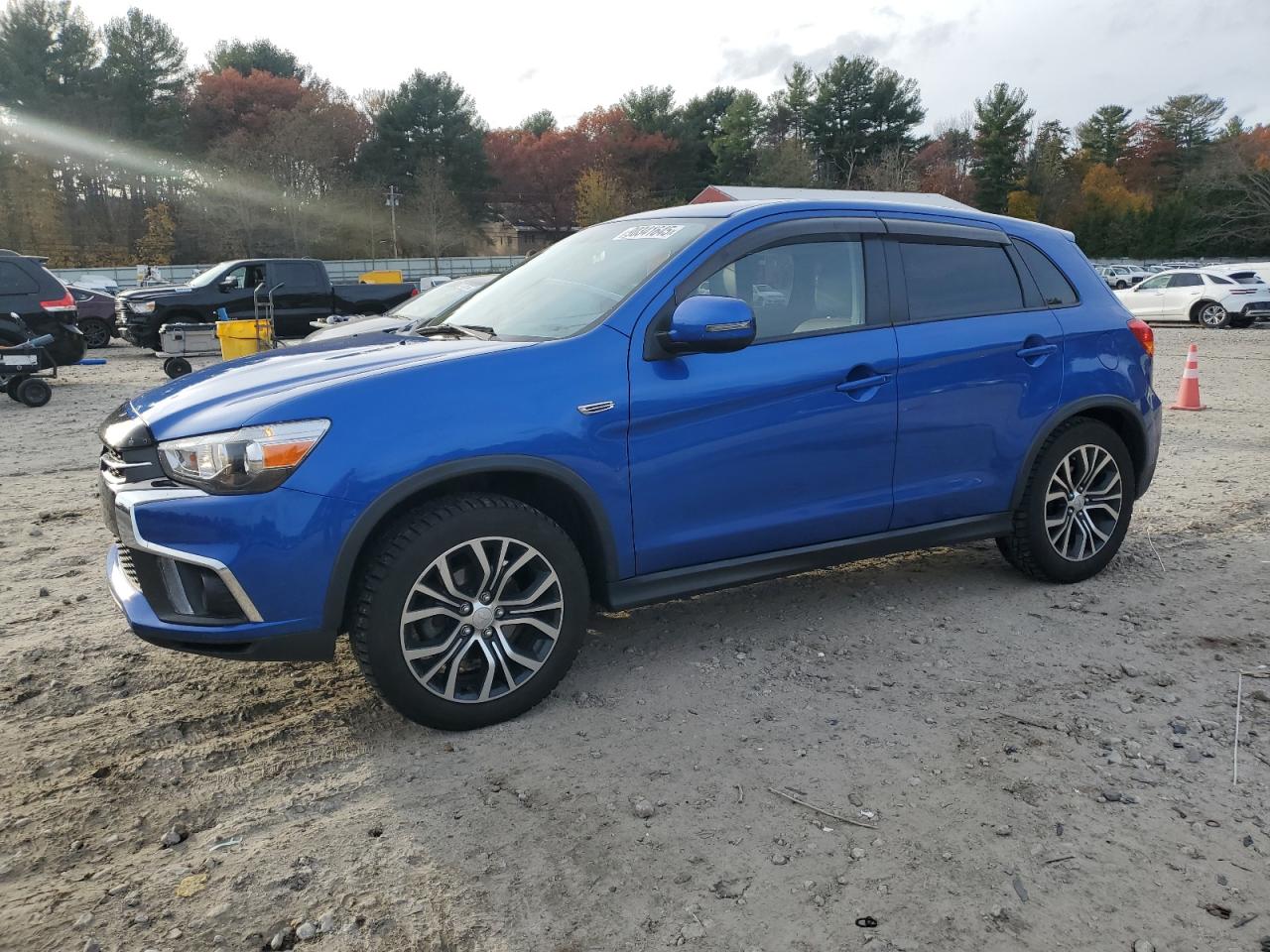 MITSUBISHI OUTLANDER ES