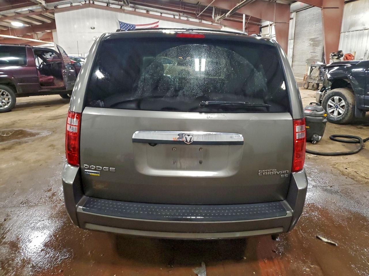 DODGE GRAND CARAVAN SE